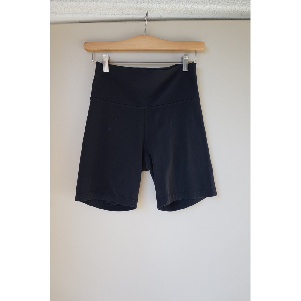 Aritzia TNA‎ Atmosphere Biker Shorts 7" High Rise Size M Athleisure